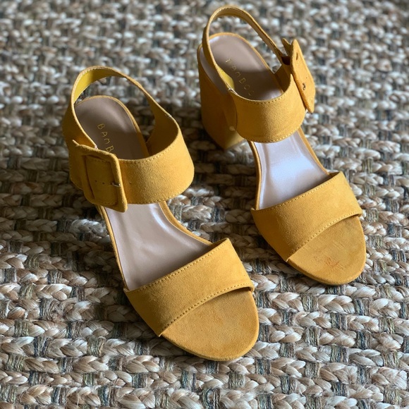 Open Toe Chunky Block Heel with Buckle - Picture 2 of 8